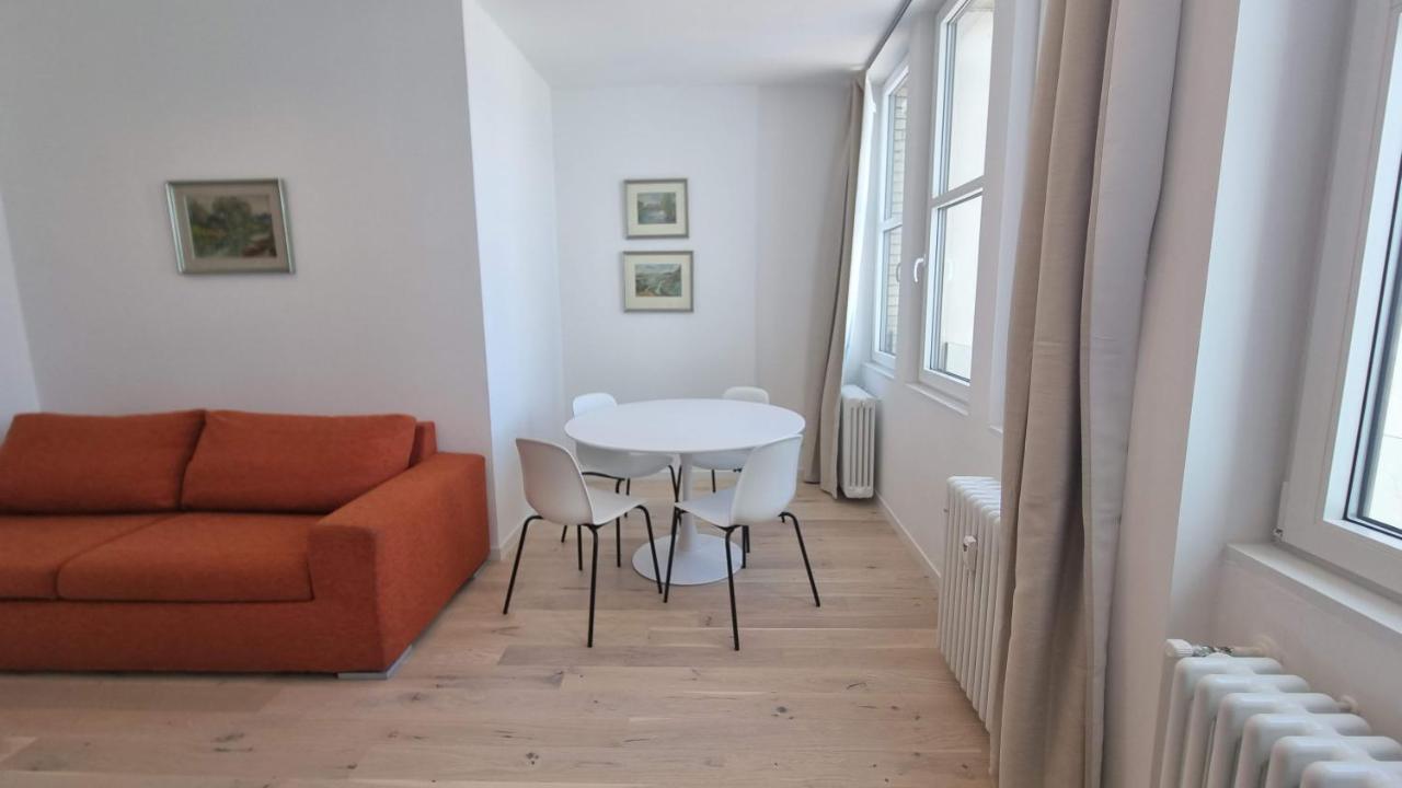 Campo Marzio 6 Apartment ตรีเอสเต ภายนอก รูปภาพ