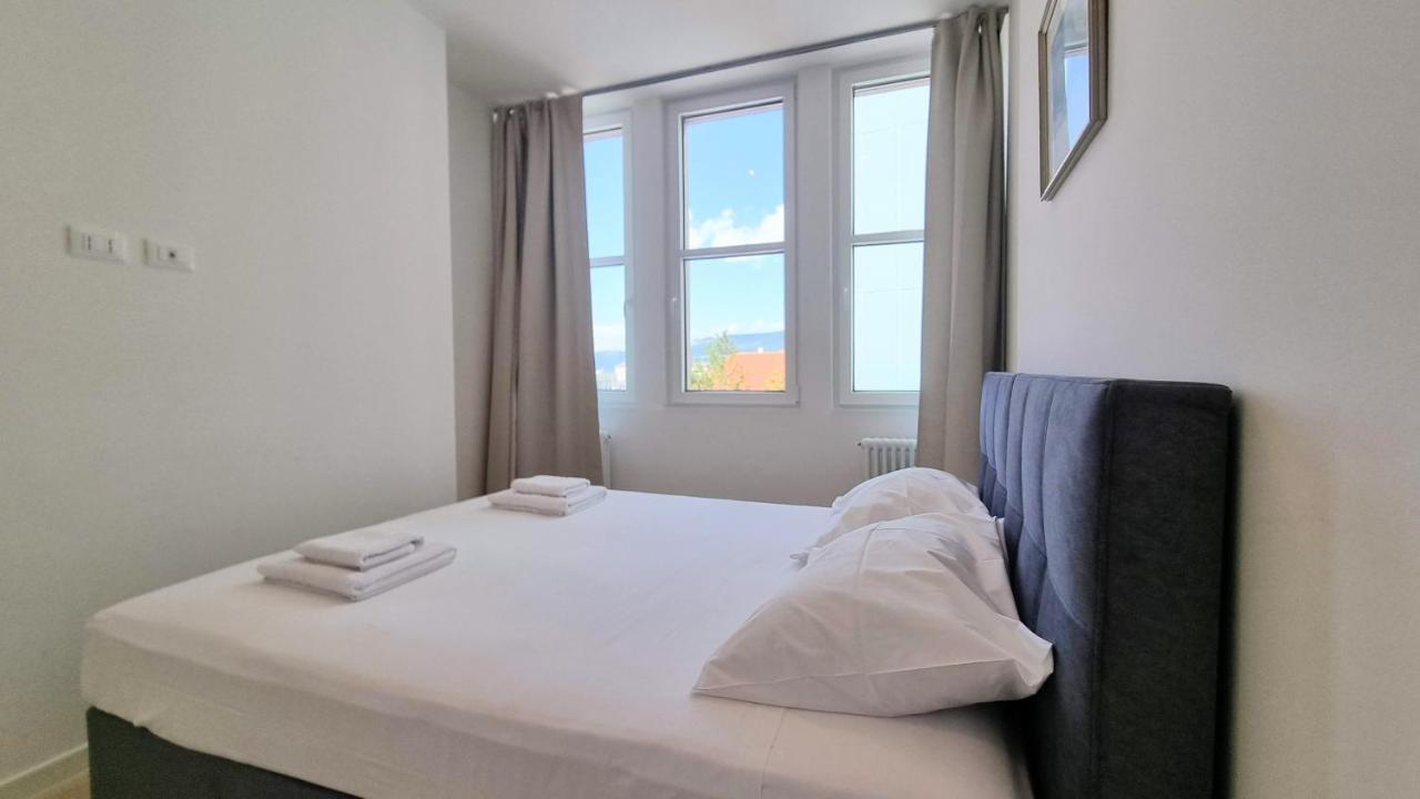 Campo Marzio 6 Apartment ตรีเอสเต ภายนอก รูปภาพ